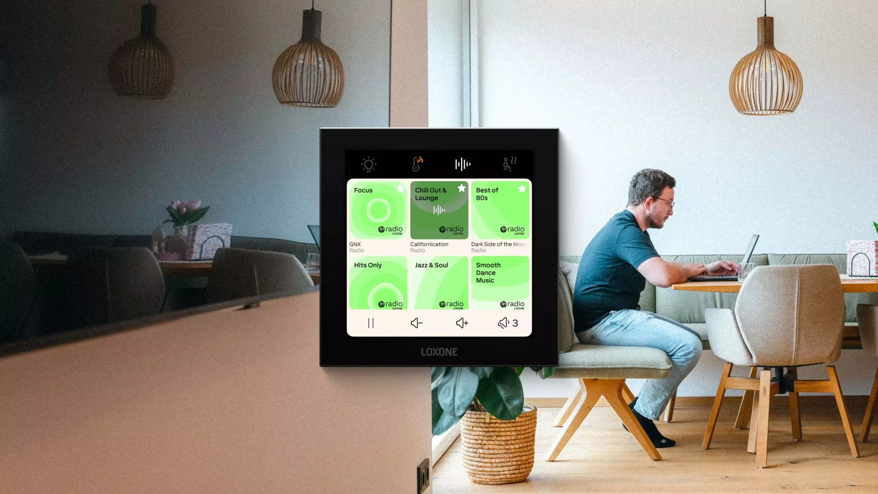 Interiér s řešením Loxone pro ovládání a audio